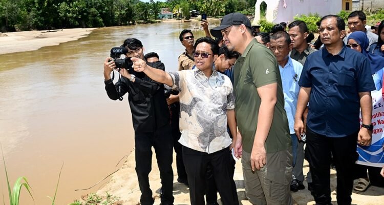 Bobby Nasution Tinjau Sempadan Sungai Sibuluan, Pastikan Rekonstruksi Tanggul dan Hunian Warga Dipercepat