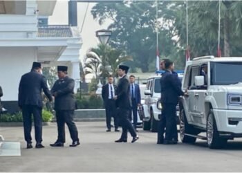 Presiden Beri Penghormatan Terakhir untuk Ryamizard, Menhan Pimpin Upacara Militer di TMP Kalibata