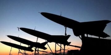 Iran Bombardir Pangkalan Militer AS