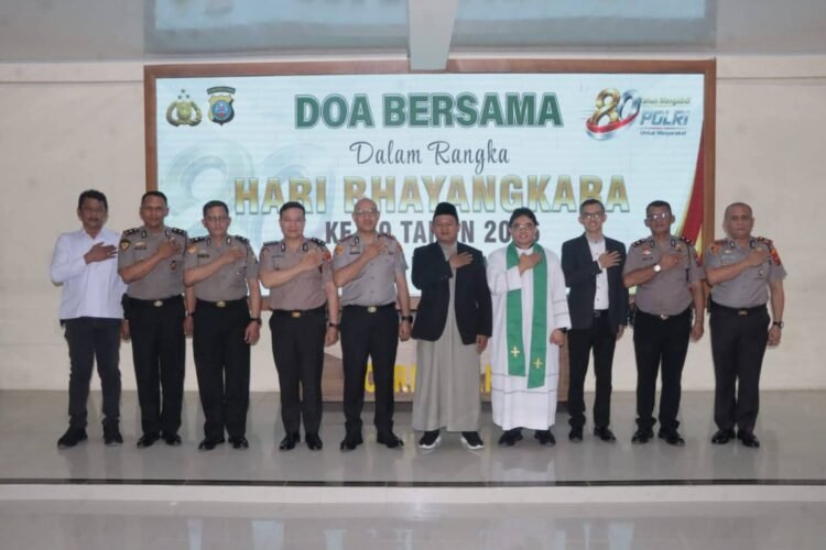 Jelang Hari Bhayangkara Ke-80, Polres Karo Gelar Doa Bersama Lintas Agama