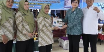 Bupati Karo Sambut Tim Monitoring TP PKK Provinsi Sumatera Utara di Desa Temburun 
