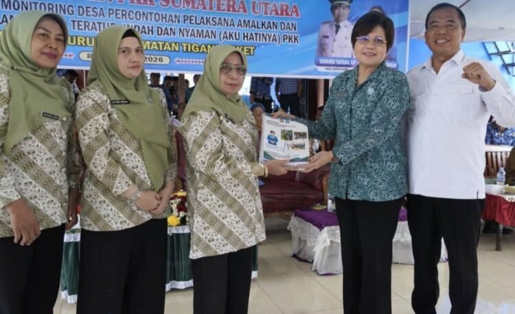 Bupati Karo Sambut Tim Monitoring TP PKK Provinsi Sumatera Utara di Desa Temburun  ​