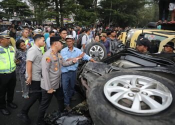 Tabrakan Beruntun di Sibolangit, Polisi Bergerak Cepat Evakuasi Korban dan Pulihkan Arus Lalu Lintas