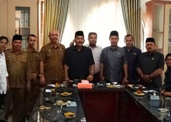 Komisi III DPRD Langkat dan Camat Hinai Dukung Penolakan Pedagang Terhadap Rencana Pembangunan KDMP di Pasar Senin