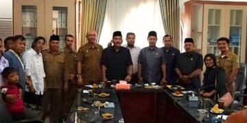 Komisi III DPRD Langkat dan Camat Hinai Dukung Penolakan Pedagang Terhadap Rencana Pembangunan KDMP di Pasar Senin