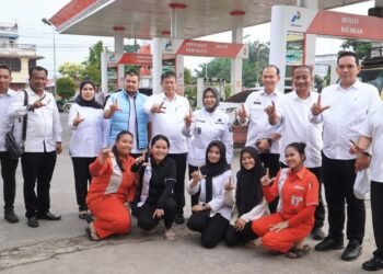 Plt. Bupati Tiorita Tinjau Ketersediaan BBM di SPBU Stabat, Atasi Antrean BBM di Langkat