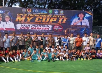 Sekda P.Sidimpuan Buka Tournament Futsal Tingkat Pelajar Marini Yuliana Cup II