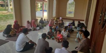 Menjelang Senja di Al-Amanah: Saat Kasat Reskrim Polres Padang Lawas Memeluk Heningnya Doa Anak Yatim