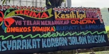 Imbas Penangkapan Ondim, Viral Video Papan Bunga ‘Ongkos Dimuka’ 