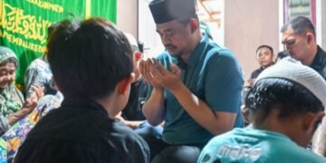 Melayat ke Rumah Duka Nelayan di Nias Selatan, Bobby Nasution Kuliahkan dan Siapkan Pekerjaan untuk Anak Almarhum