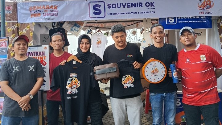Dukung Produk Lokal, Anggota DPRD Medan Apresiasi SOUVENIR OK sebagai Mitra Industri Kreatif