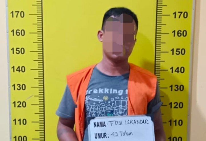 Bawa Ganja, ditangkap Sat Res Narkoba Polresta Deli Serdang