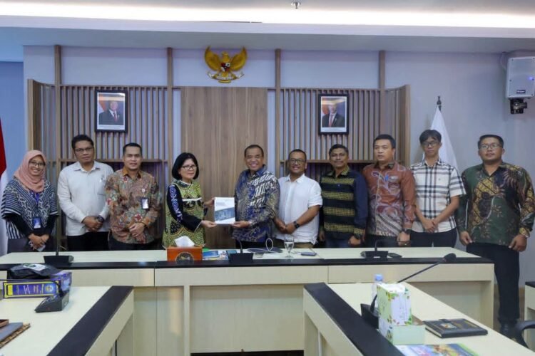 Bupati Karo Kunjungi Kementerian UMKM RI, Perkuat Sinkronisasi Program dan Jajaki Pembangunan PLUT UMKM