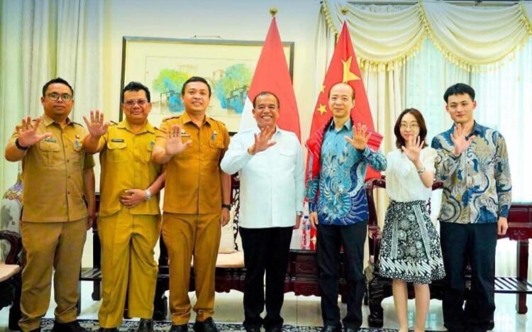 Kunjungi Konjen RRT di Medan, Bupati Karo Bahas Teknologi Pertanian