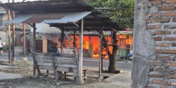 Rumah di Medan Barat Terbakar, Pasutri Alami Luka Bakar Diduga Disambar Api Saat Isi Minyak