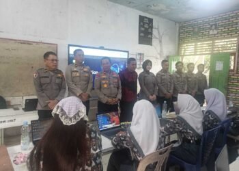 Polres Padang Lawas Sosialisasikan ToT Program Paham AI di SMA 1 Barumun