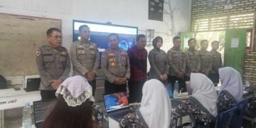 Polres Padang Lawas Sosialisasikan ToT Program Paham AI di SMA 1 Barumun