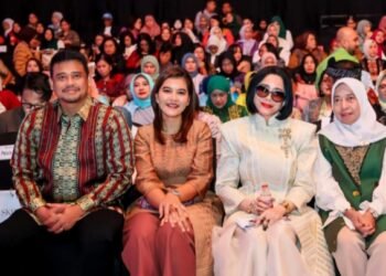 Penutupan Indonesia Fashion Week 2026, Bobby Nasution: Sumut Siap Jadi Pusat Fashion Indonesia Lewat Wastra