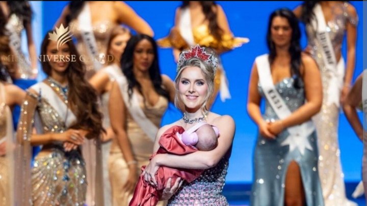 Bikin Haru, Miss Universe Canada Naik Panggung Gendong Bayi