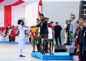 Bobby Nasution Pimpin Upacara HUT RI dari Tengah Lapangan, Tekankan Inflasi dan Pemerataan Pembangunan