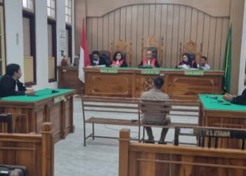 Terdakwa Korupsi Uang Pengganti Tanah Perkuburan Minta Ijin Ziarah
