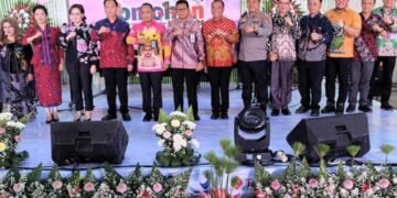 Dorong Festival Bunga dan Buah Naik Kelas, Bupati Karo Jajaki Sinergi Global di Tomohon International Flower Festival 2026