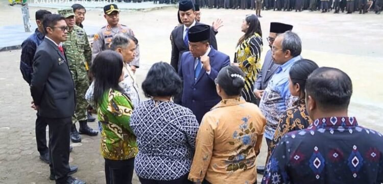 Bupati Karo Tegaskan Pemerintah Hadir Pastikan Pemulihan Siswa SMAN 1 Berastagi
