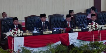 Hadiri Paripurna DPRD, Wali Kota dan Wakil Wali Kota Medan Simak Pidato Kenegaraan Presiden Prabowo