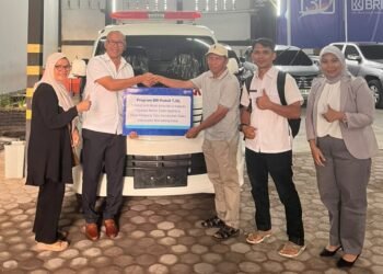 BRI Panyabungan Serahkan Ambulans kepada Yayasan Rahmi Cipta Sejahtera