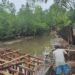 Polsek Pangkalan Susu Monitoring Jembatan Merah Putih, Pastikan Pembangunan Berjalan