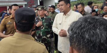 Tinjau Pengungsi Sinabung, Bobby Nasution Pastikan Keselamatan Warga