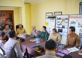 Bupati Karo dan Kapolda Sumut Rapatkan Langkah Mitigasi Bencana Erupsi Gunung Sinabung