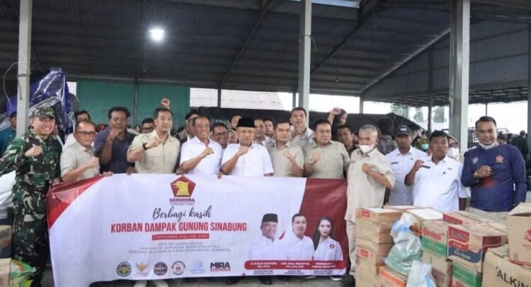 Bupati Karo Terima Kunjungan DPD Gerindra Sumut, Bantuan Disalurkan untuk Pengungsi Sinabung di Sukatepu