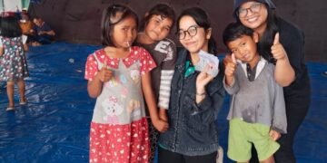 Hibur Anak-Anak Korban Erupsi Sinabung, Pemkab Karo Gelar Trauma Healing di Pengungsian Sukatepu