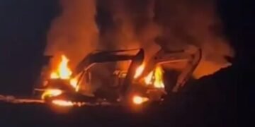 Madina Memanas, 3 Ekskavator Tambang Ilegal Dibakar Warga