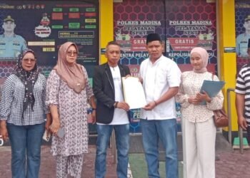 Anak Kelas 2 SD di Bukit Malintang Diduga Dibunuh, Pengacara Dampingi Ayahnya Buat LP ke Polres Madina