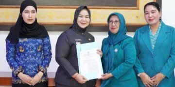 Tiorita Serahkan SK Plt. Ketua TP PKK Langkat, Dorong Penguatan Program Keluarga