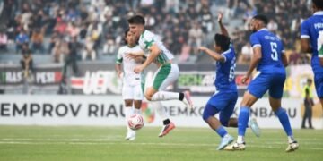 PSMS Takluk di Pekanbaru, Kartu Merah Jadi Tradisi?