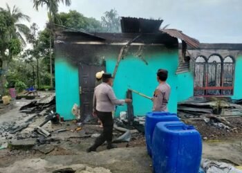 Rumah Warga di Desa Rimokayu Terbakar, Polsek Tiganderket Gelar Penyelidikan